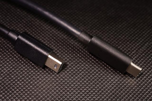 ps4 pro的绝佳伙伴,明基ew3270u 4k 10bit hdr显示器评测