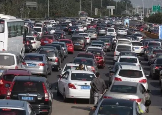 高速堵车