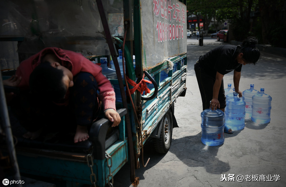 桶装水营销案例：看似赔钱的生意，结果却赚10几万元