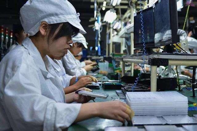中国工人待遇为何比不上欧美?这3个问题不改变,以后更比不上