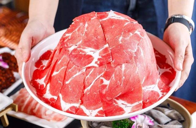 火锅店一开业就爆火,日收入超2万,成为当地餐饮业的一匹黑马