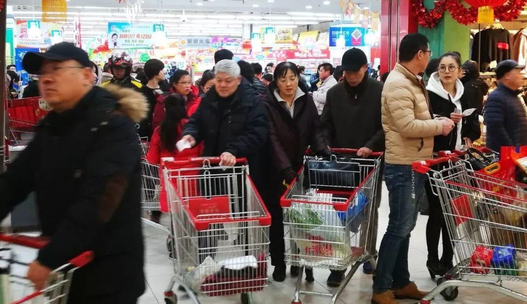 超市刚开业就打败老店，迅速成为当地的黑马，月销售额高达25万