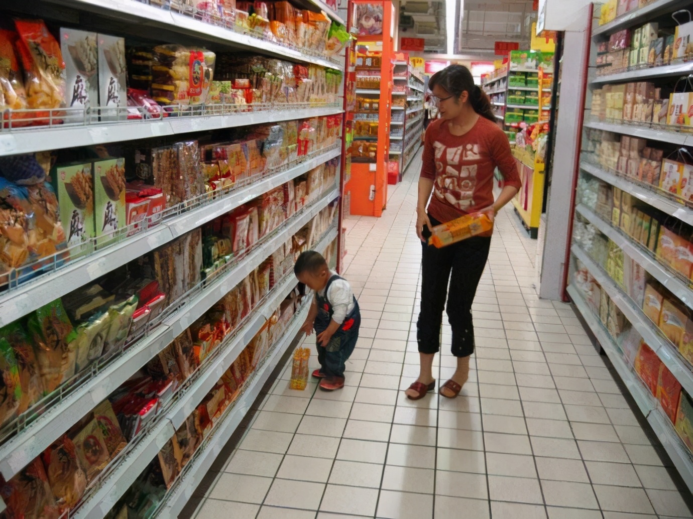 为什么国人越来越不愿逛超市了?除了受电商影响,还有这2大原因