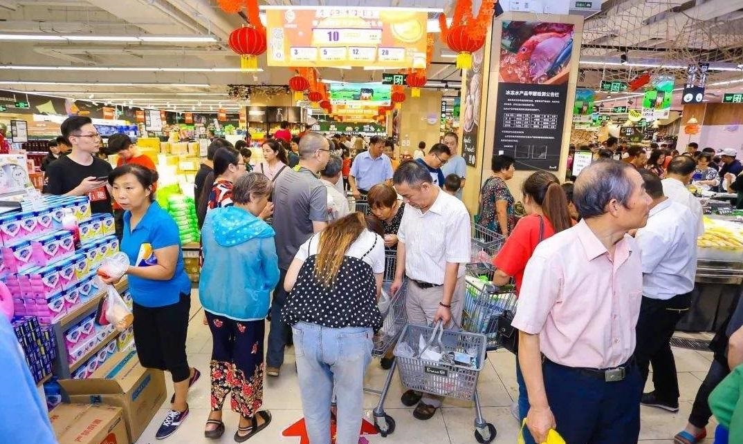 这家超市老板胆子太大,免费送股份!结果不但没亏,反而年赚千万