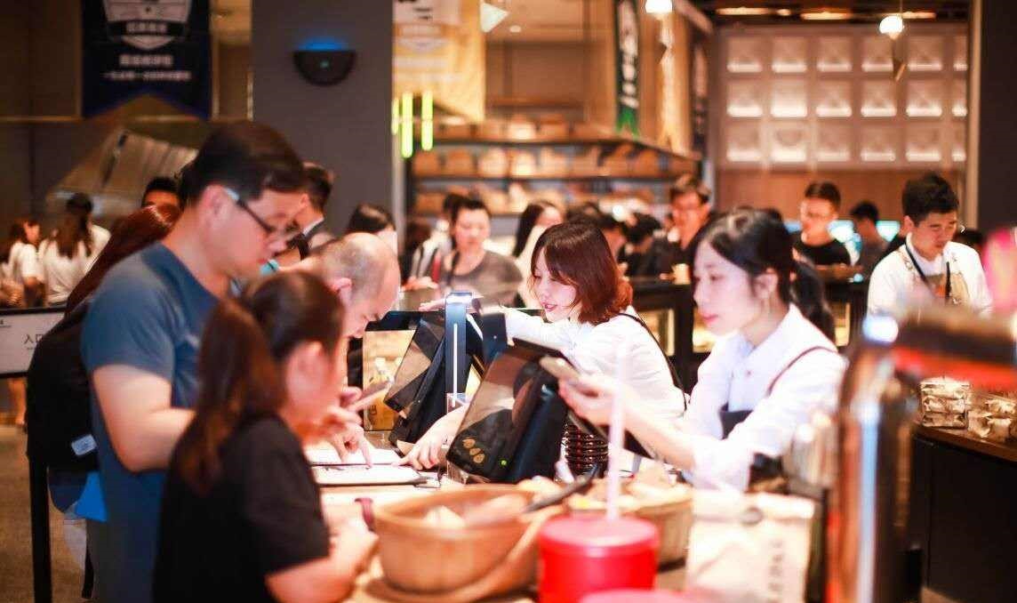 一家小区超市,一年竟然能赚80万,全靠老板的套路深