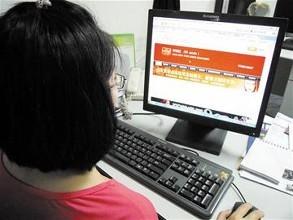 她兼职创业成功,每月营业额在5万元以上