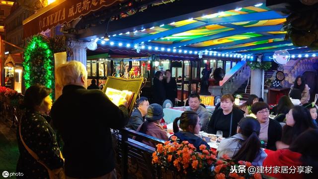 在三,四线城市很吃香的10个低成本创业暴利项目