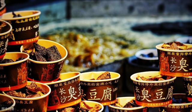 摆地摊小吃什么好卖?推荐6道成本低街边小吃,摆摊方便生意好