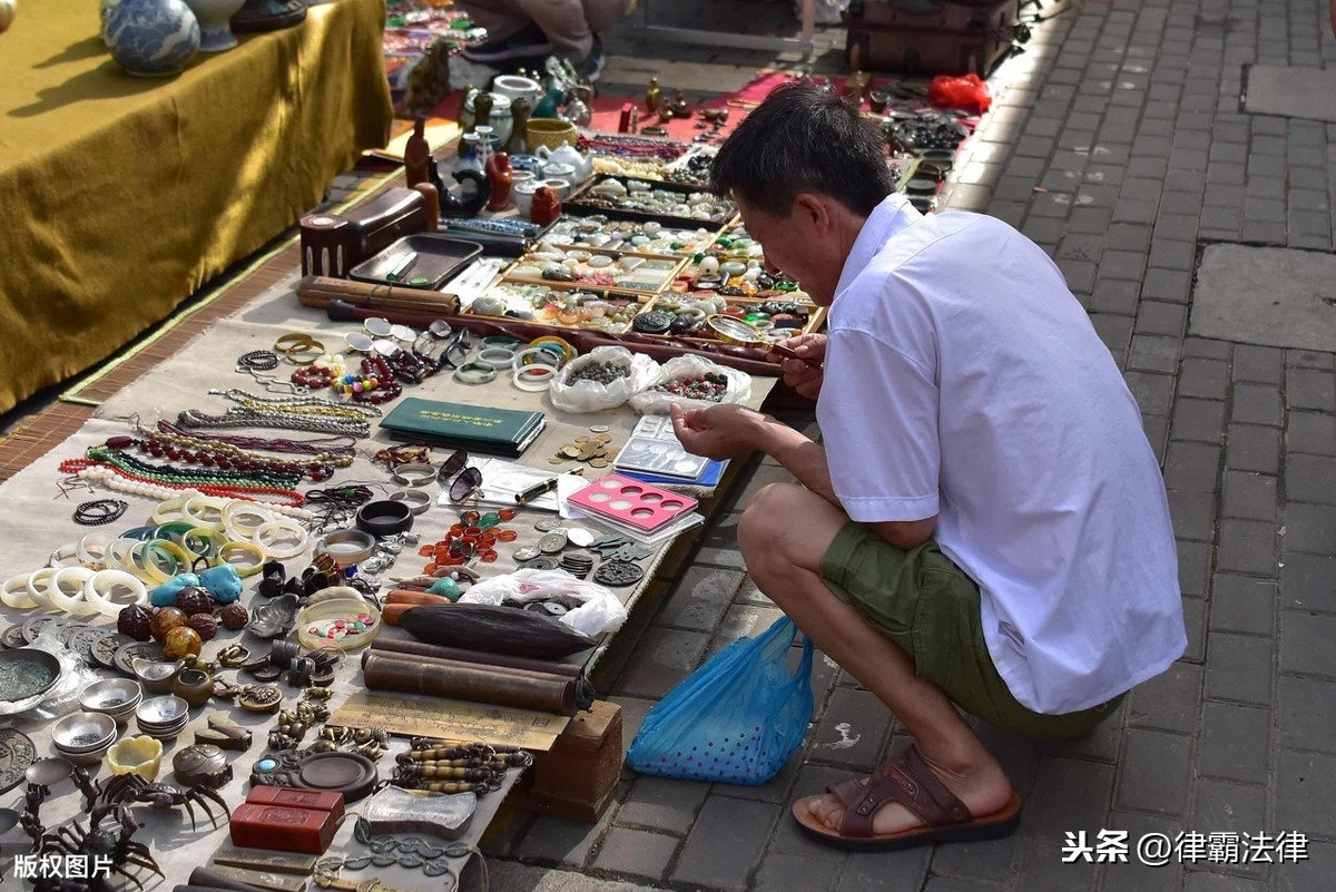 摆地摊卖什么最赚钱而且很受欢迎?地摊二十大暴利产品适合你吗?
