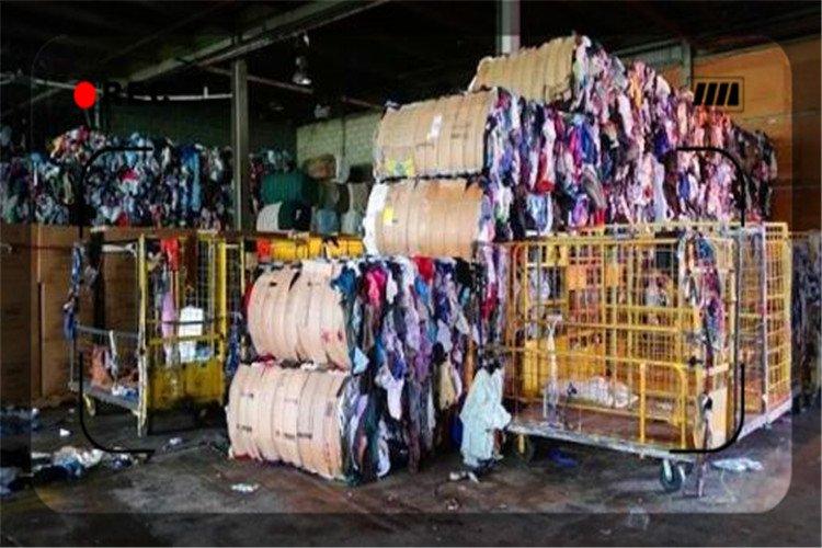 39岁的人不想在工厂上班了,有5000块钱,能做什么小生意?