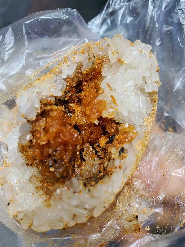 全员地摊时代来袭，重庆人摆摊卖什么最合适？