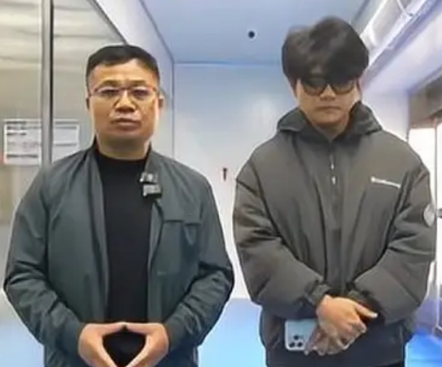 豪士面包老板哭了，&#8204;豪士面包霉菌超标引关注