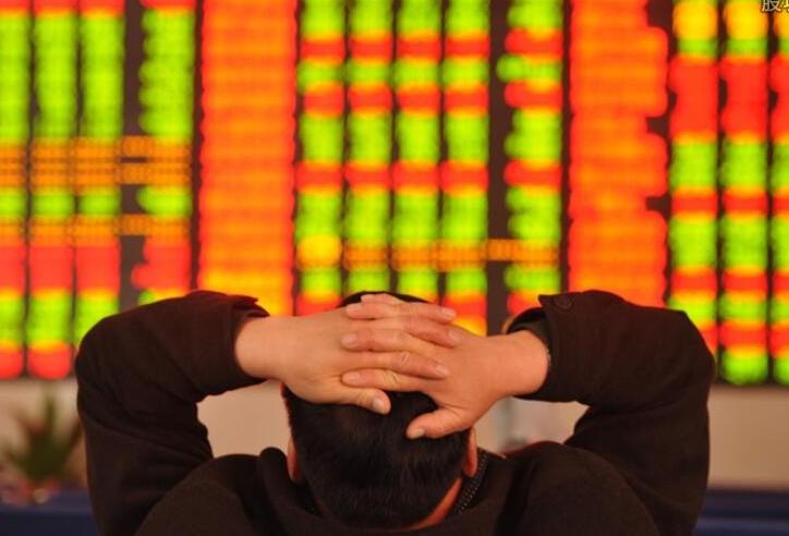 股市交易费是怎样收取的，怎么降低股市交易佣金